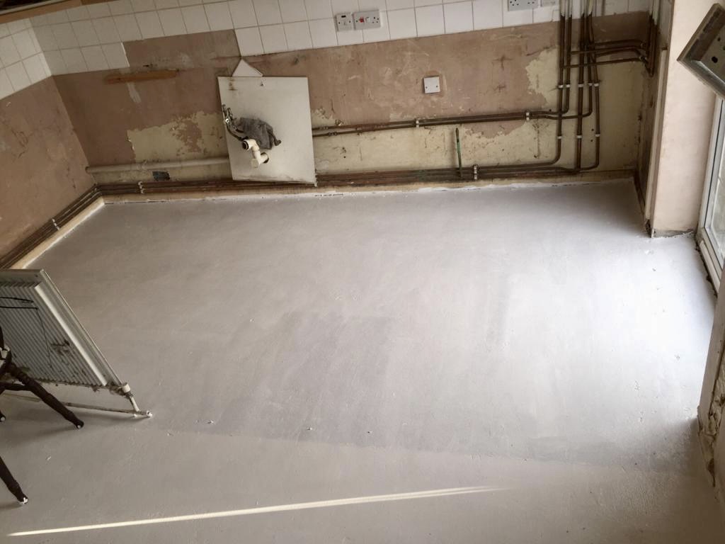 Asbestos Vinyl Floor Tile Removal & Bitumen Sealing, Surbiton