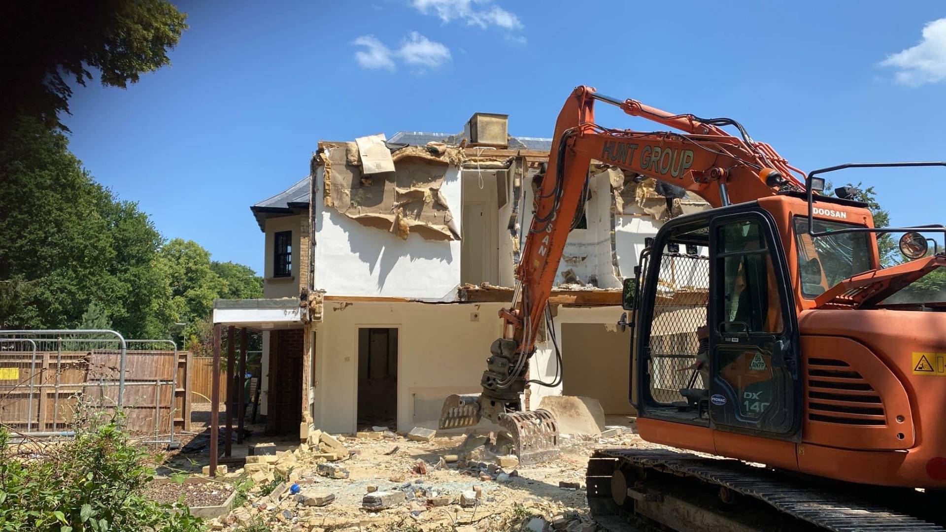 Demolition & Building Strip Outs in Surrey, London & the South East: Complete in-house strip out and demolition management
