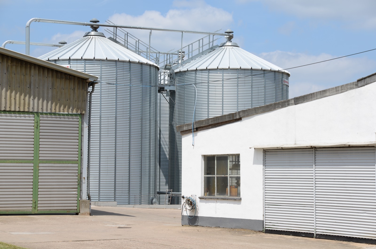 Asbestos Shed & Outbuilding Removal in Surrey, London & the South East: Sheds and outbuildings are often full of hidden asbestos